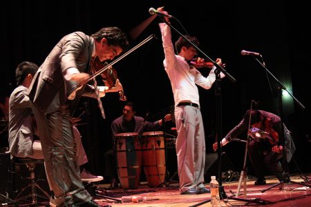 Concierto Villalobos Brothers