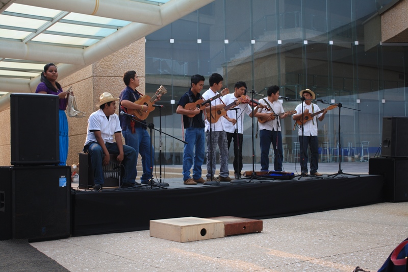 Un éxito la segunda Verbena Cultural del año en Convenciones.