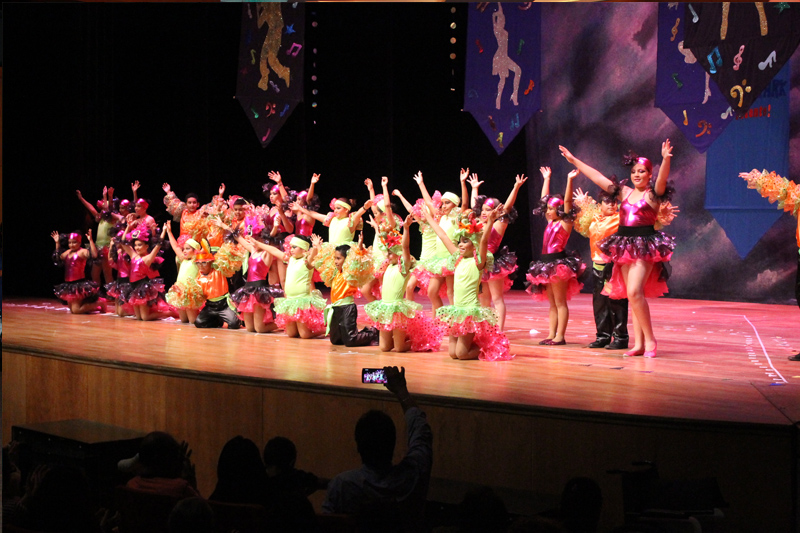 Día de las madres colegio John Spark