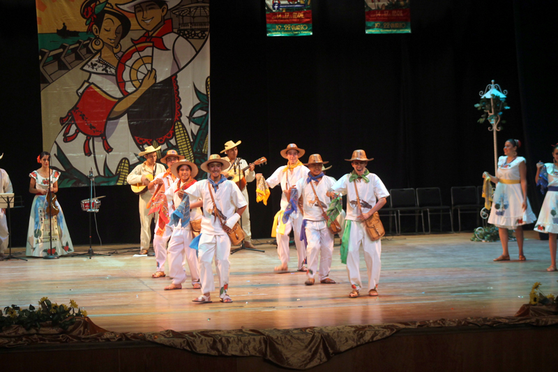 3er Festival nacional de folklore 2016
