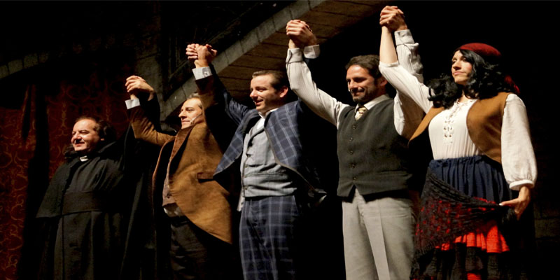 “El fantasma en el espejo”