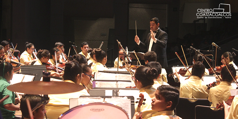 Concierto navideño Orquesta Esperanza Azteca 2018