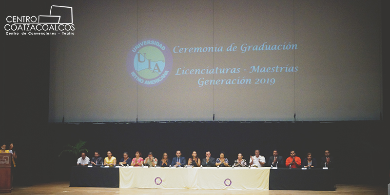 Ceremonia de Graduación Universidad Istmo Americana