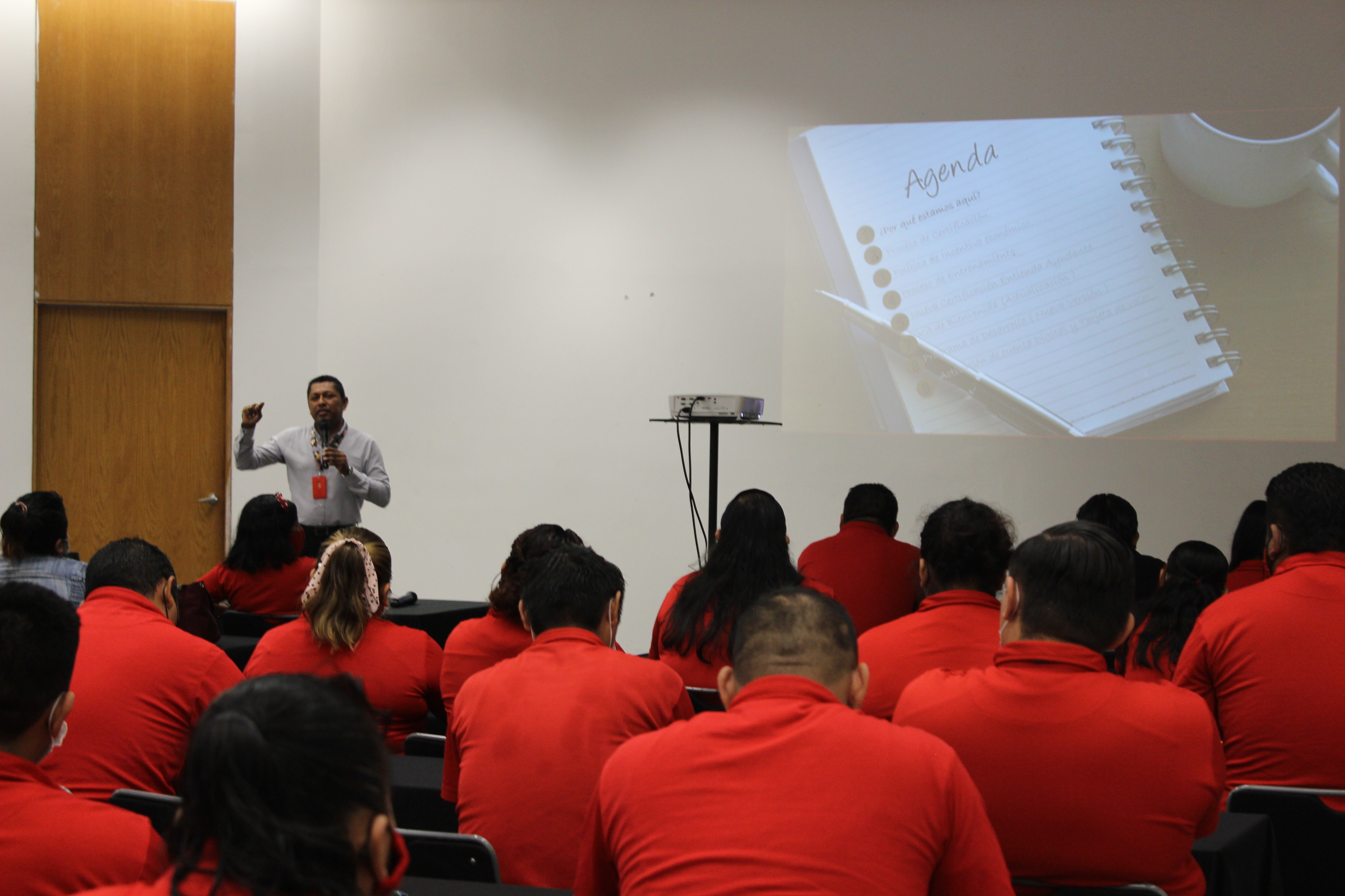 Certificación de tiendas entrenadoras OXXO