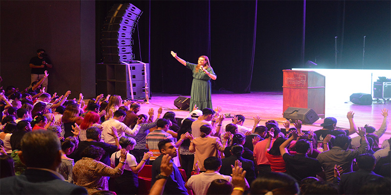 “UNIDOS PARA ADORAR 2023”