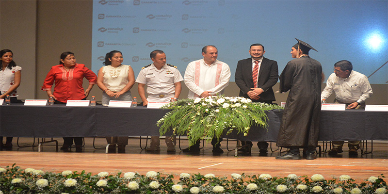 CEREMONIA DE GRADUACIÓN CONALEP 58